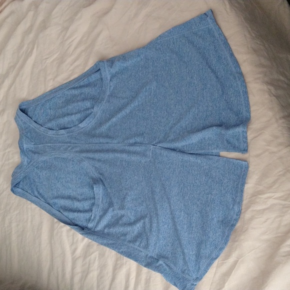 Workout Tank Top - Picture 2 of 3